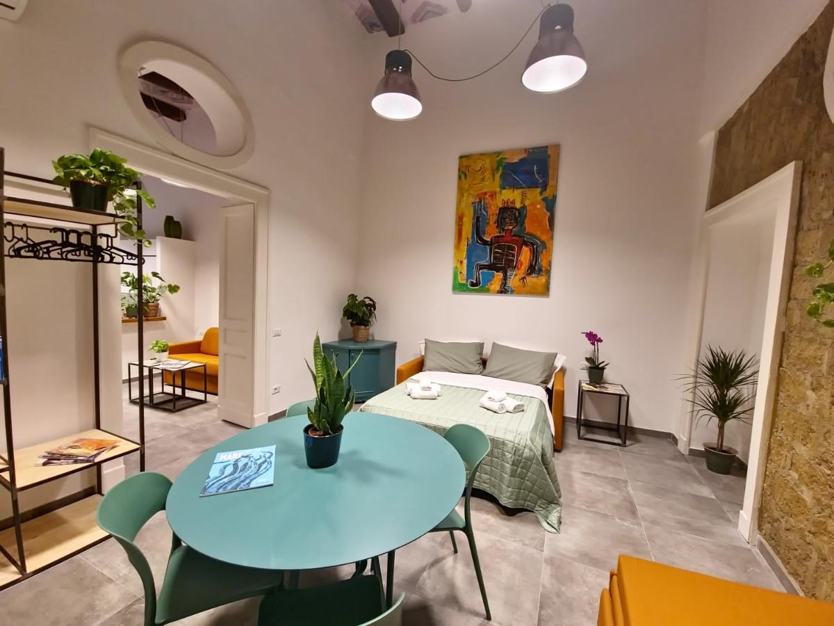 Borgo Dei Miracoli Hotel Napoli Exterior foto